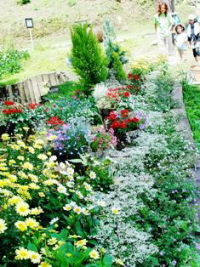 gardening000-1.jpg