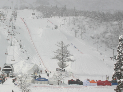 theslope0220001.jpg